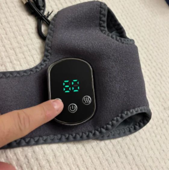Aparelho NeuroPulse Pro com display ligado